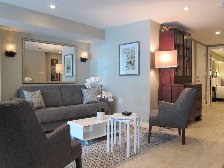 Stylish Renovated Flat, Central, Walk To Dc Sights Washington Exterior foto